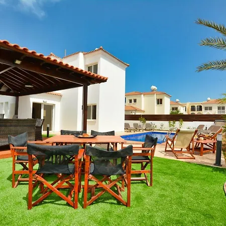 Nissi Gold * איה נאפה