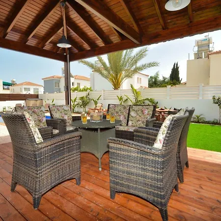 ヴィラ Nissi Gold *