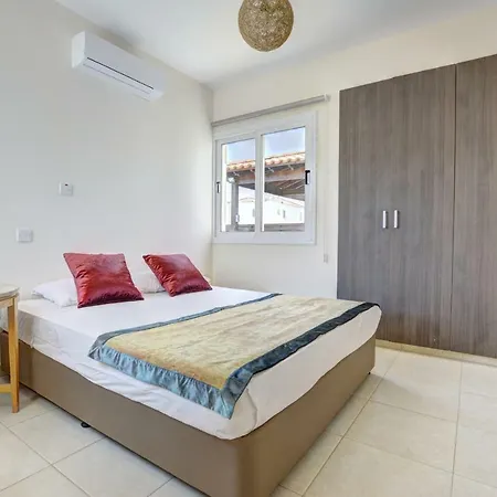 ヴィラ Nissi Gold *