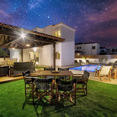 Nissi Gold Villa *